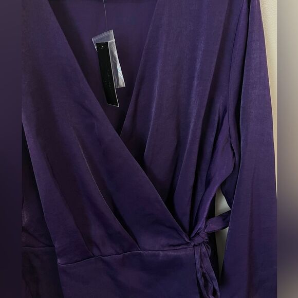 NWT Worthington Purple Satin V Neck Blouse Long Sleeve Size XXL - Picture 2 of 4
